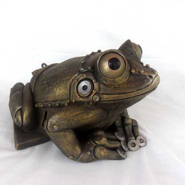 Fired ceramic with a patina, metal and painted eggshell - L 30 x W 20 x H 15 cm